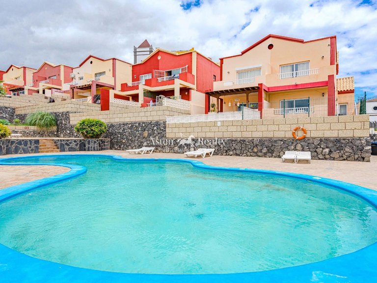 Villa for Sale in Playa Paraíso, Tenerife 26