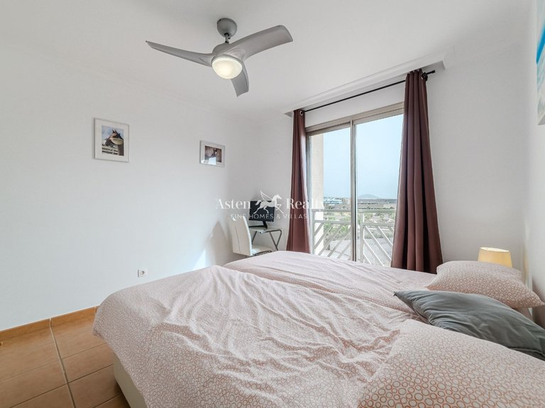 Penthouse for Sale in El Medano, Tenerife 19