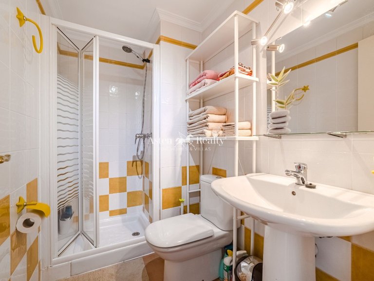 Penthouse for Sale in El Medano, Tenerife 17