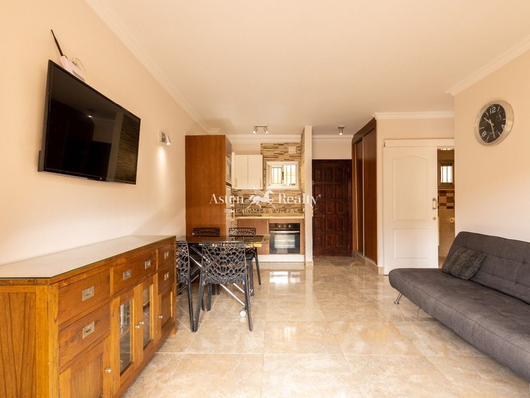 Apartment for Sale in Playa De Los Cristianos, Tenerife 2