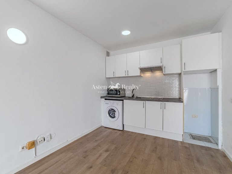 Apartment for Sale in San Eugenio Alto, Tenerife 8
