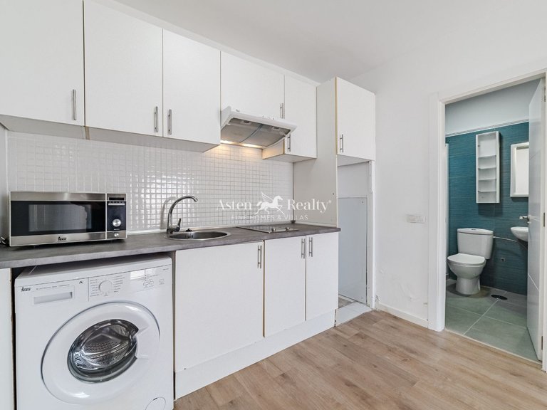 Apartment for Sale in San Eugenio Alto, Tenerife 9