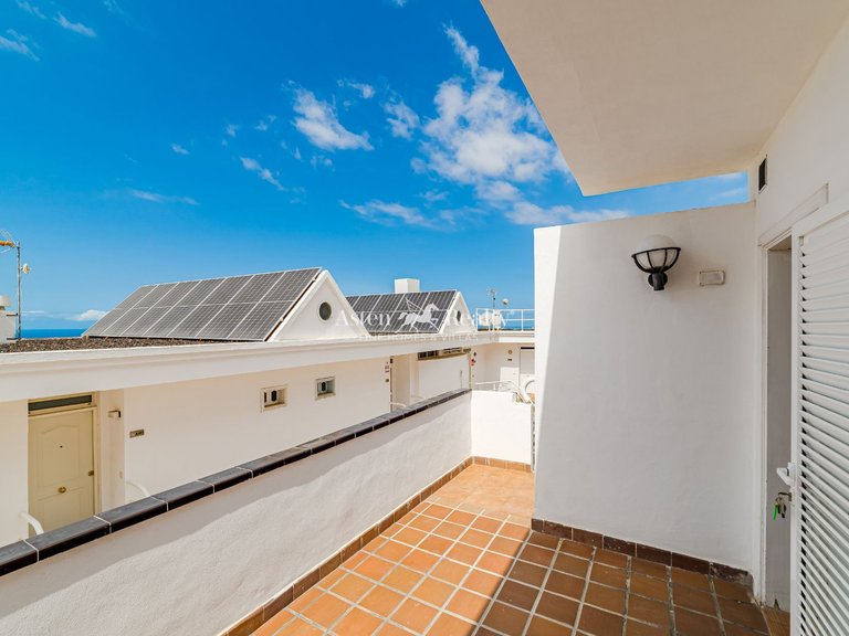 Apartment for Sale in San Eugenio Alto, Tenerife 13