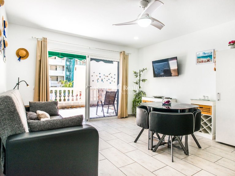 Apartment for Sale in Torviscas Bajo, Tenerife 4