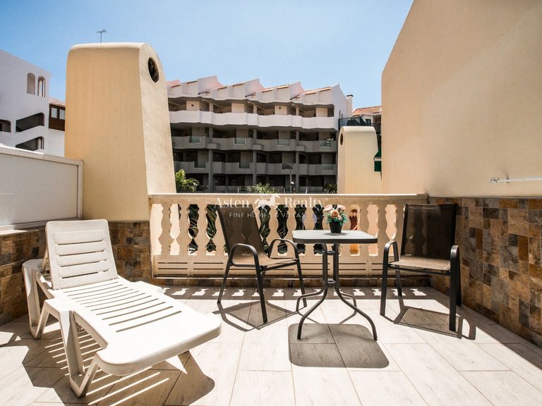 Apartment for Sale in Torviscas Bajo, Tenerife 2