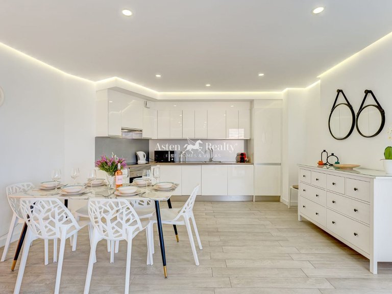 Apartment for Sale in Playa Paraíso, Tenerife 3
