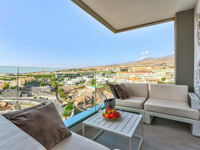 Apartment for Sale in Playa Paraíso, Tenerife 12