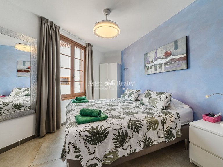 Apartment for Sale in Playa De Las Américas, Tenerife 10