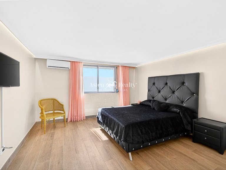 Penthouse for Sale in Adeje, Tenerife 25