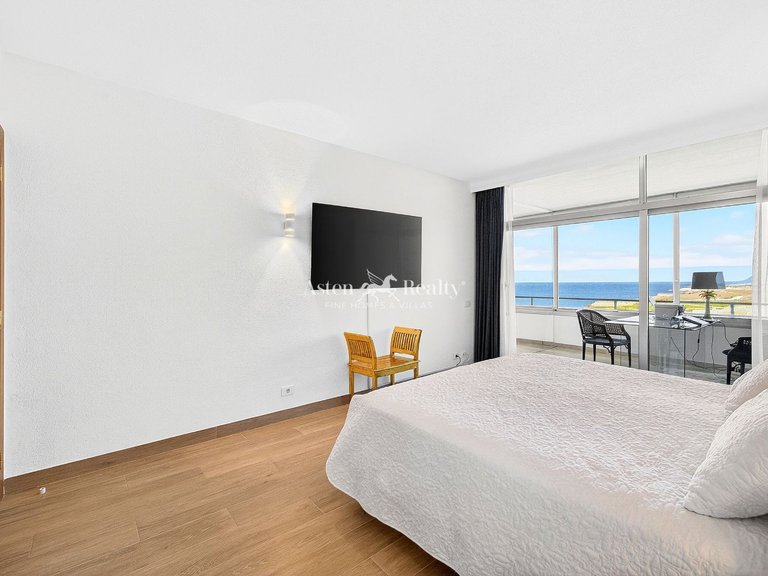 Penthouse for Sale in Adeje, Tenerife 18