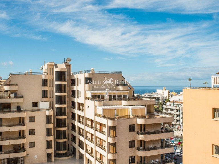 Penthouse for Sale in Playa De Los Cristianos, Tenerife 1