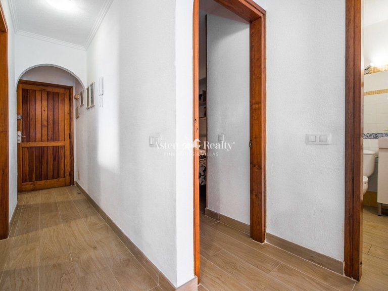 Penthouse for Sale in Playa De Los Cristianos, Tenerife 9