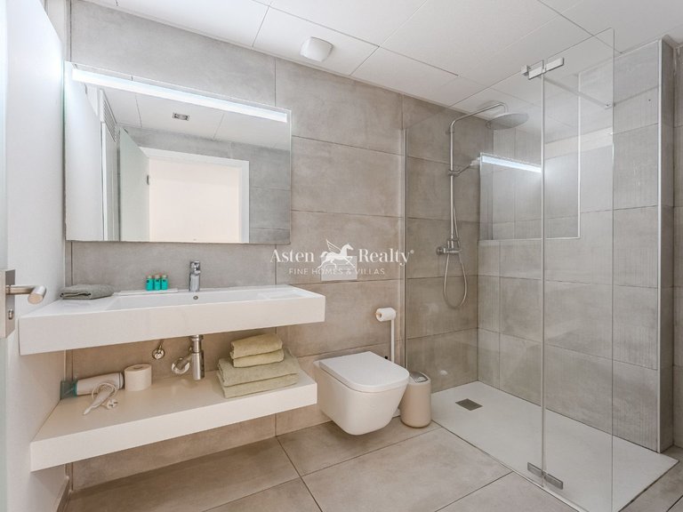 Apartment for Sale in Adeje, Tenerife 5