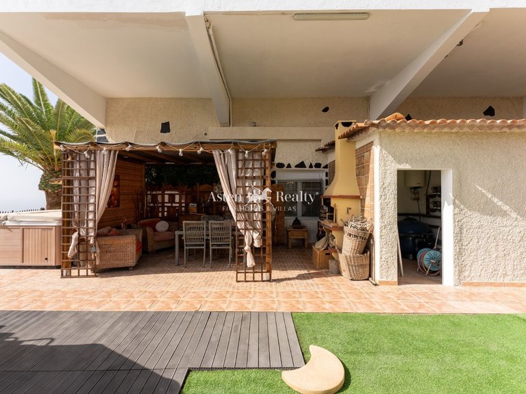 Villa for Sale in Adeje, Tenerife 31