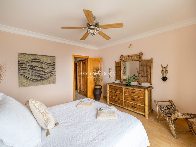 Villa for Sale in Adeje, Tenerife 48