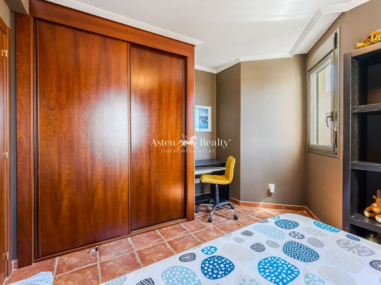 Town House for Sale in El Medano, Tenerife 17