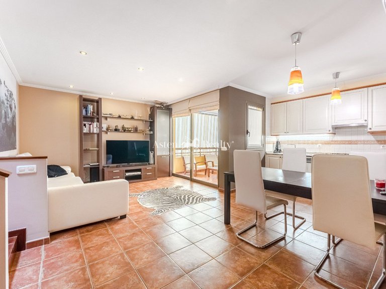 Town House for Sale in El Medano, Tenerife 3