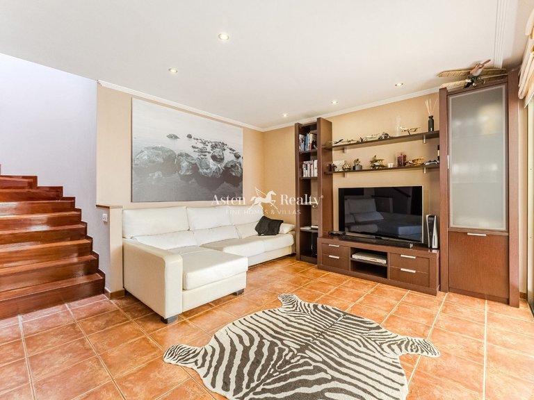 Town House for Sale in El Medano, Tenerife 5