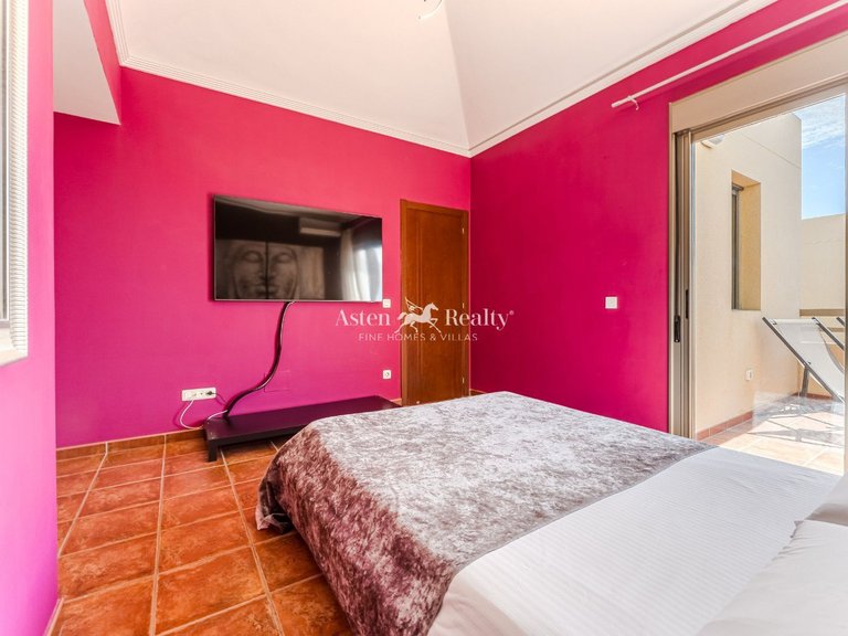 Town House for Sale in El Medano, Tenerife 13