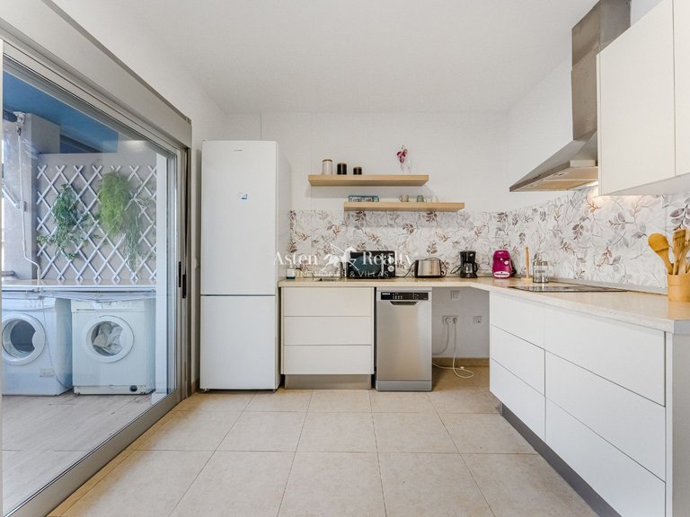 Town House for Sale in Playa San Juan, Tenerife 3