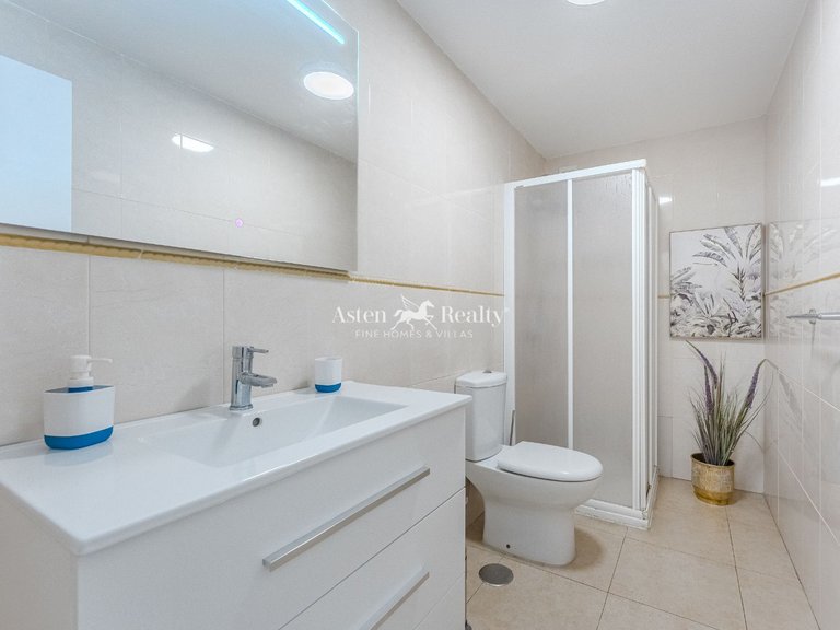 Town House for Sale in Playa San Juan, Tenerife 15