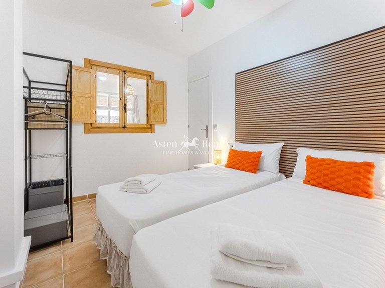 Apartment for Sale in Playa Paraíso, Tenerife 8