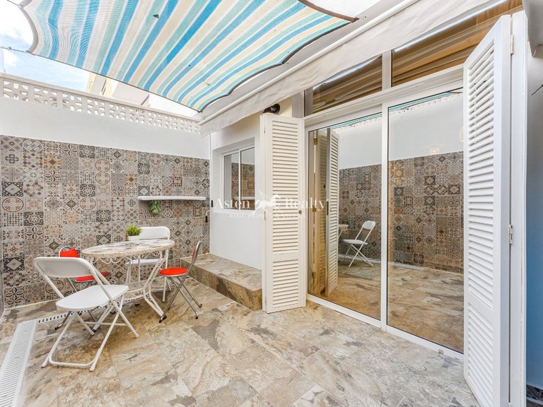 Apartment for Sale in Playa Paraíso, Tenerife 14