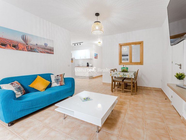 Apartment for Sale in Playa Paraíso, Tenerife 3