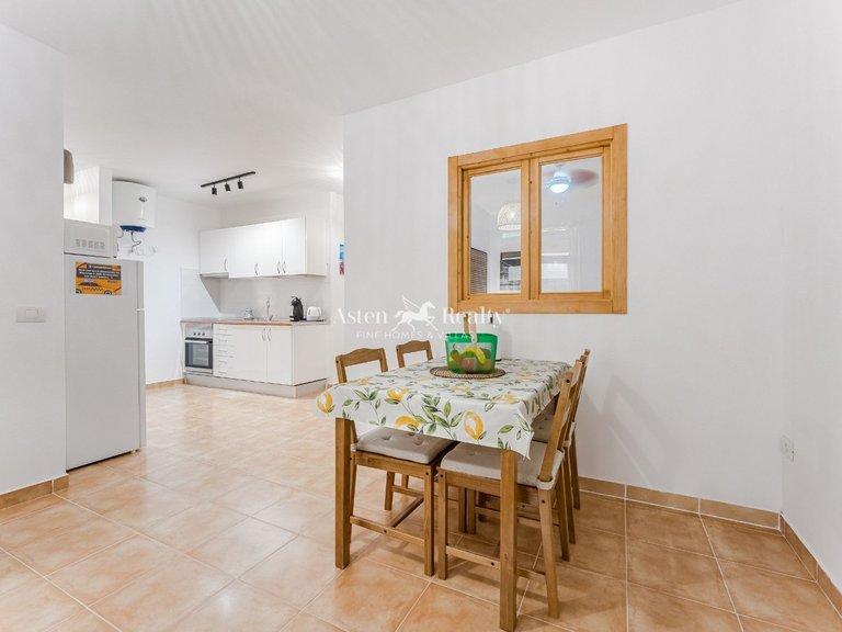 Apartment for Sale in Playa Paraíso, Tenerife 6