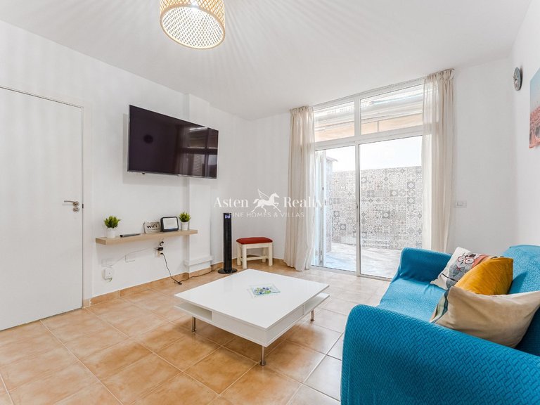 Apartment for Sale in Playa Paraíso, Tenerife 4