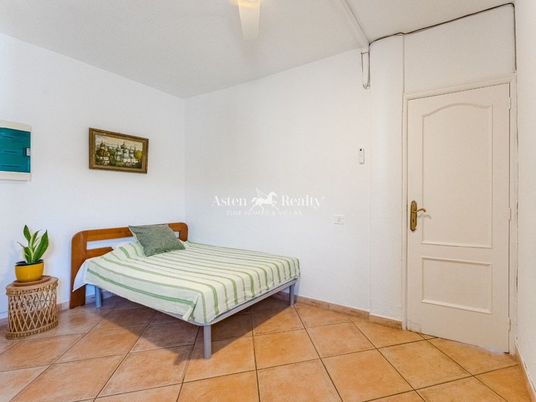 Villa for Sale in Guia De Isora, Tenerife 21