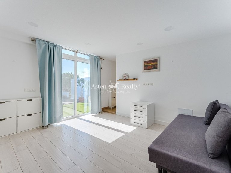 Villa for Sale in Guia De Isora, Tenerife 30