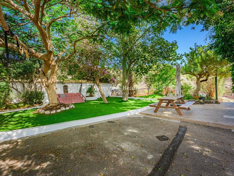 Villa for Sale in Guia De Isora, Tenerife 35