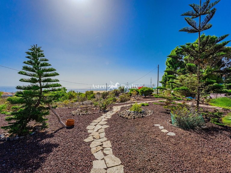 Villa for Sale in Guia De Isora, Tenerife 37
