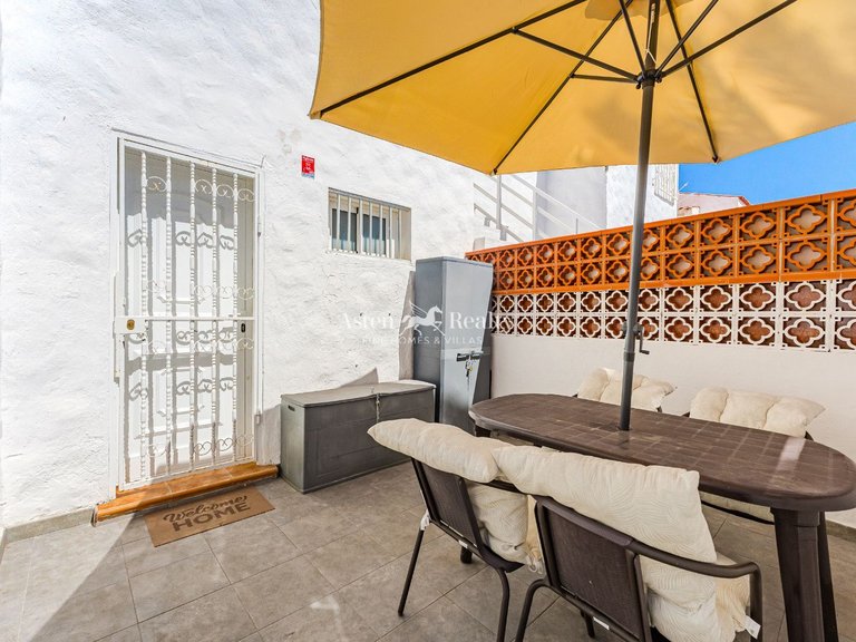 Town House for Sale in Costa Del Silencio, Tenerife 2