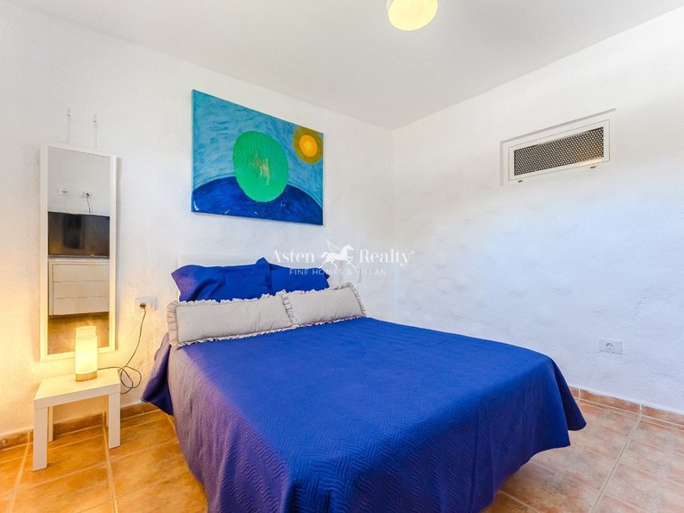 Town House for Sale in Costa Del Silencio, Tenerife 10