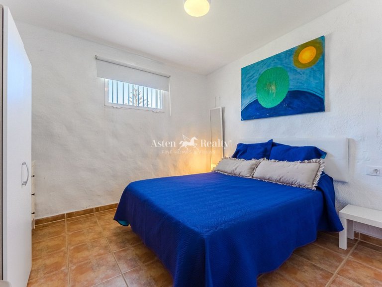 Town House for Sale in Costa Del Silencio, Tenerife 9