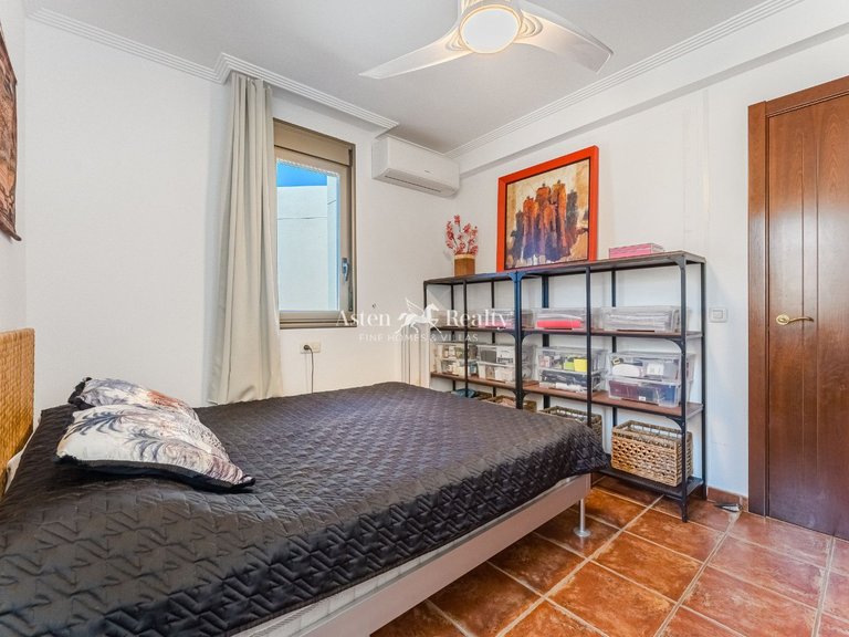 Town House for Sale in El Medano, Tenerife 14