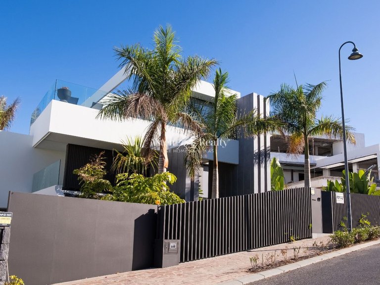 Villa for Sale in Abama, Tenerife 1