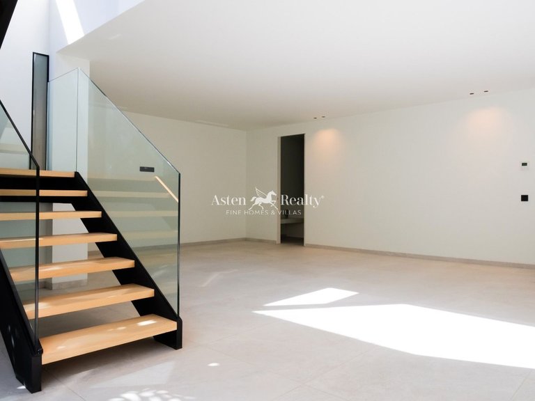 Villa for Sale in Abama, Tenerife 28