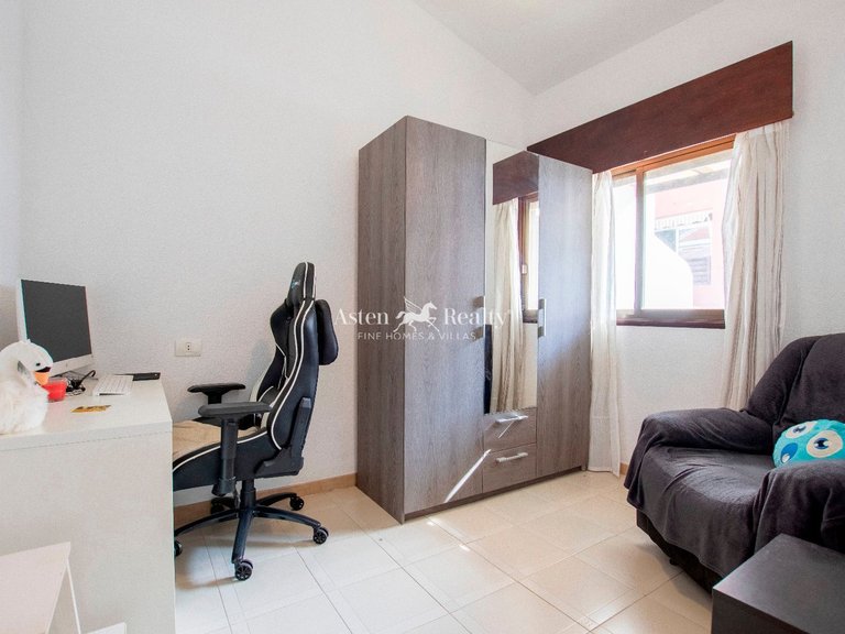 Town House for Sale in Playa San Juan, Tenerife 24