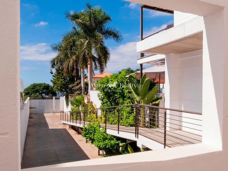 Villa for Sale in Torviscas Alto, Tenerife 3