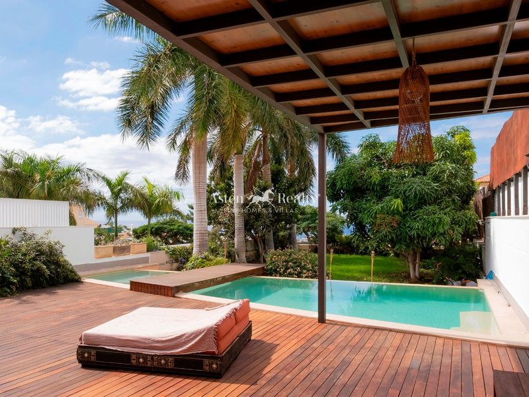 Villa for Sale in Torviscas Alto, Tenerife 6