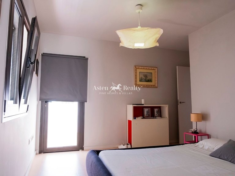 Villa for Sale in Torviscas Alto, Tenerife 27