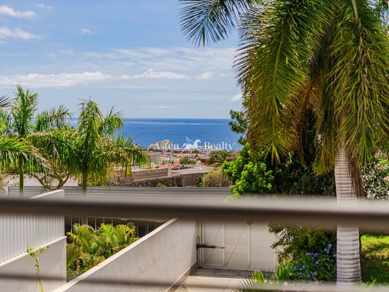Villa for Sale in Torviscas Alto, Tenerife 20