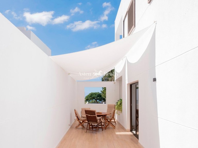 Villa for Sale in Torviscas Alto, Tenerife 14