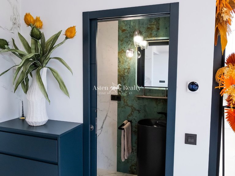 Villa for Sale in Torviscas Alto, Tenerife 8