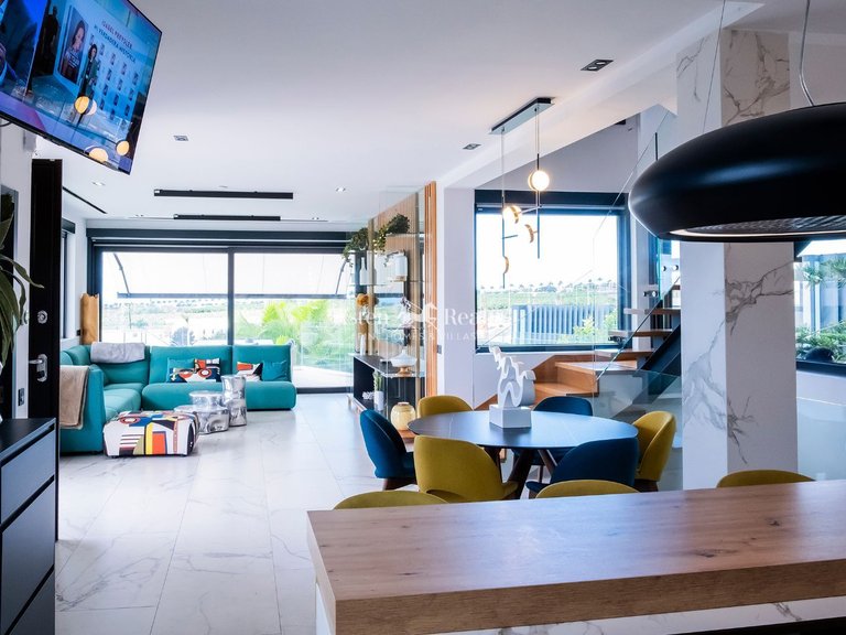 Villa for Sale in Torviscas Alto, Tenerife 7