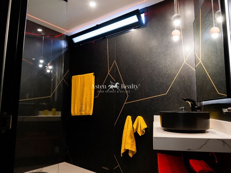 Villa for Sale in Torviscas Alto, Tenerife 13