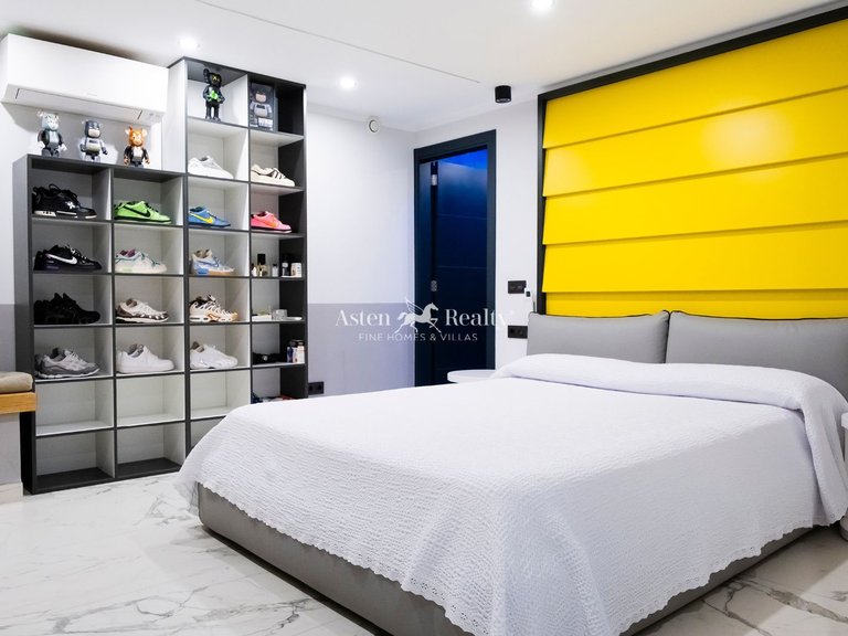 Villa for Sale in Torviscas Alto, Tenerife 17